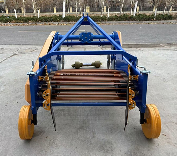 4UD-100馬鈴薯收獲機