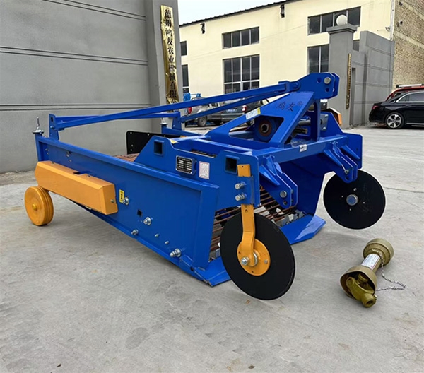 4UX-130馬鈴薯收獲機(jī)