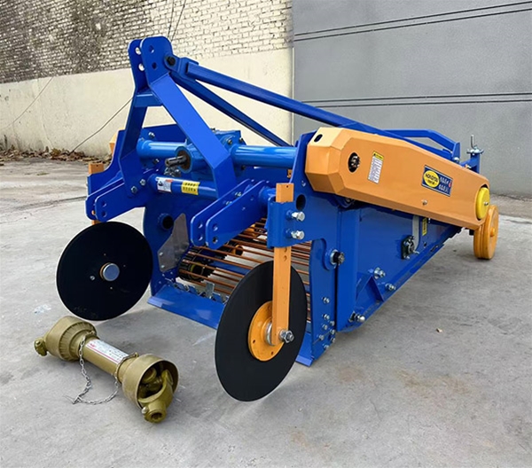 4UD-100馬鈴薯收獲機(jī)